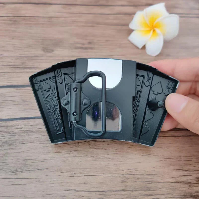 Fivela Cartas de Baralho com Isqueiro Embutido - Esporatto